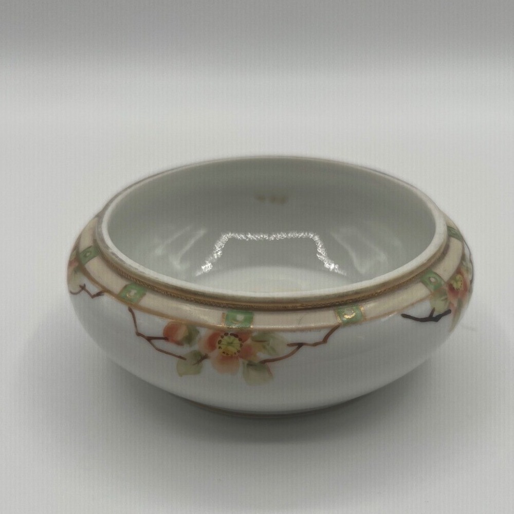 Antique Nippon Hand Painted Floral Porcelain Nut Bowl Gold Moriage Trinket Dish